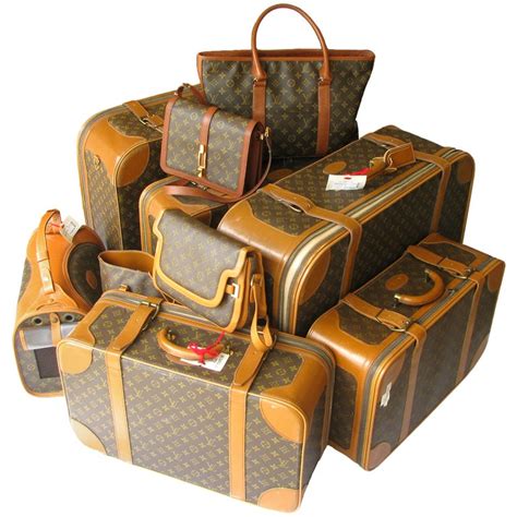 louis vuitton luggage sets cheap|authentic louis vuitton luggage.